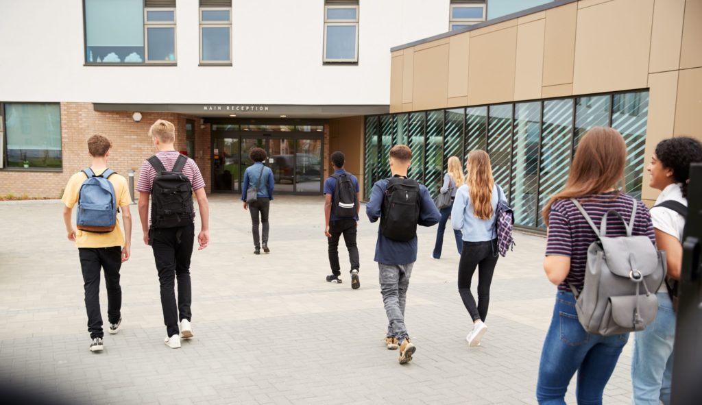 Extension to edgbarrow school in berkshire planning permission